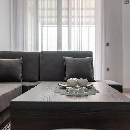 City Escape Apartment Shkoder Exterior photo