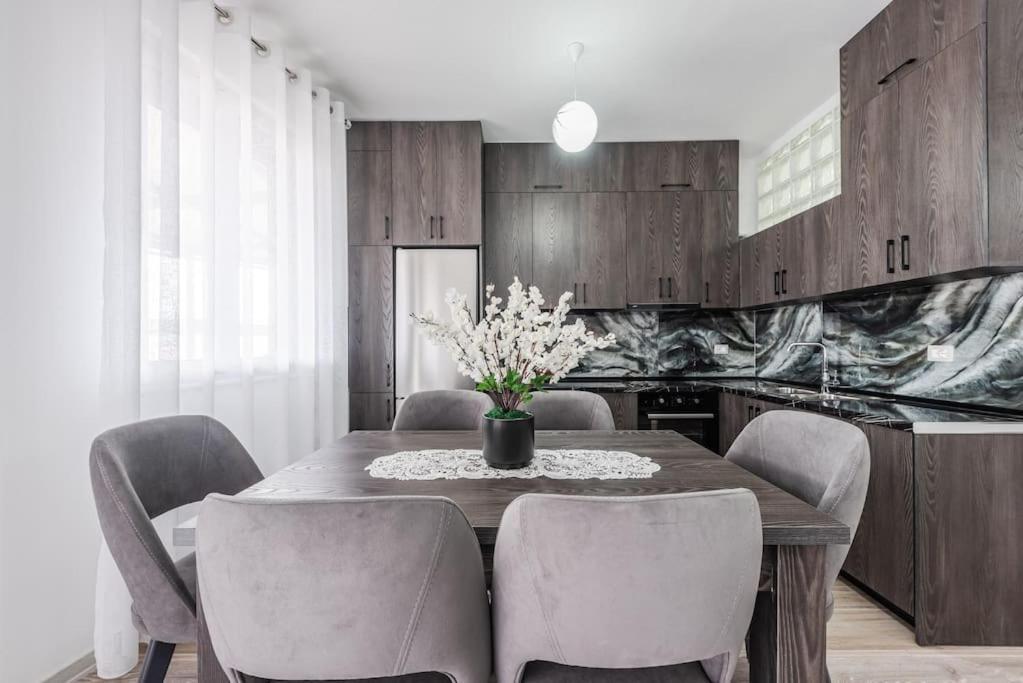 Escape Apartment